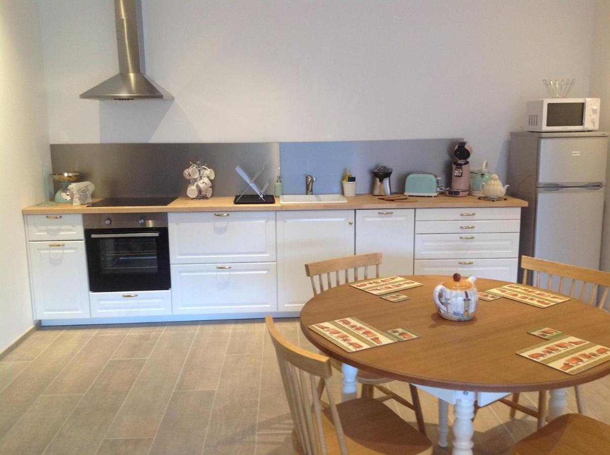 "La Combe Fleurie" Appartements & Chambres Saint-Bonnet-en-Champsaur Bagian luar foto
